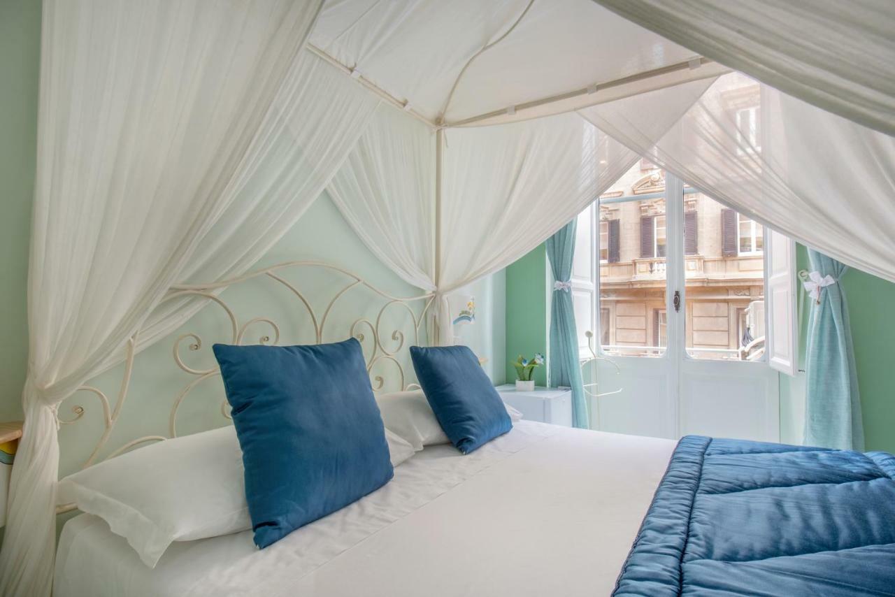 Regina Elena Bed & Breakfast Napoli Bagian luar foto