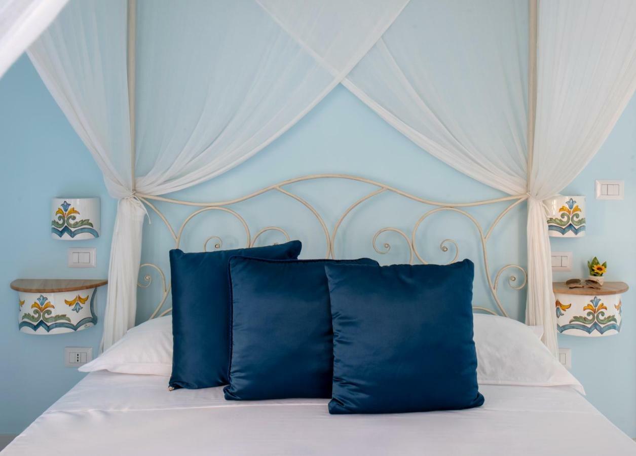 Regina Elena Bed & Breakfast Napoli Bagian luar foto
